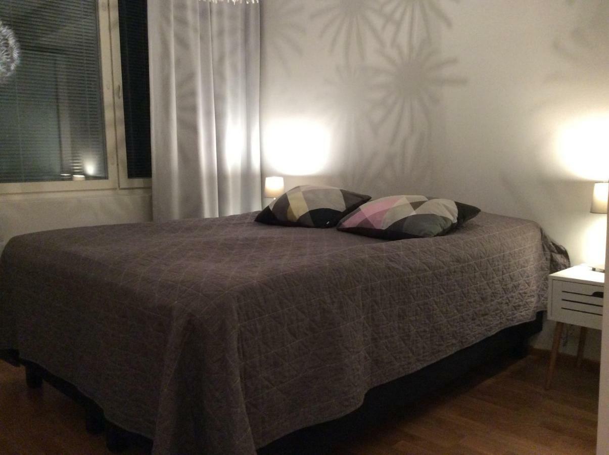 דירות רובניימי Cozy Paroni מראה חיצוני תמונה